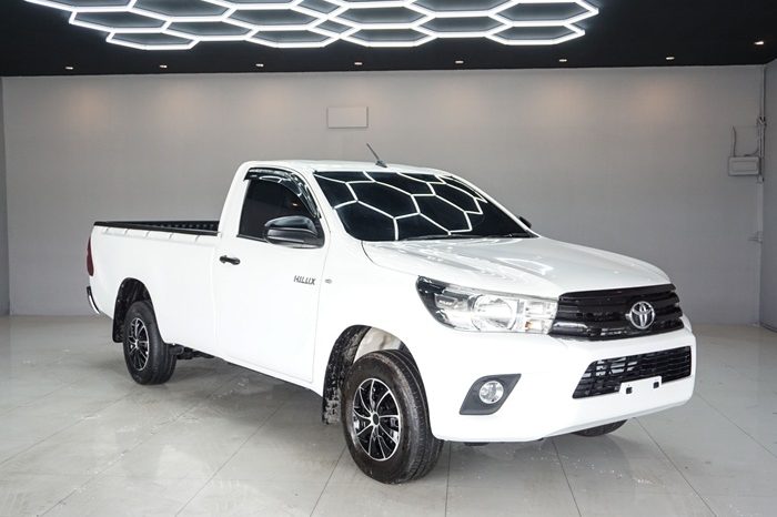 REVO 2WD 2020 2.4J MT STANDARD WHITE  2426 full