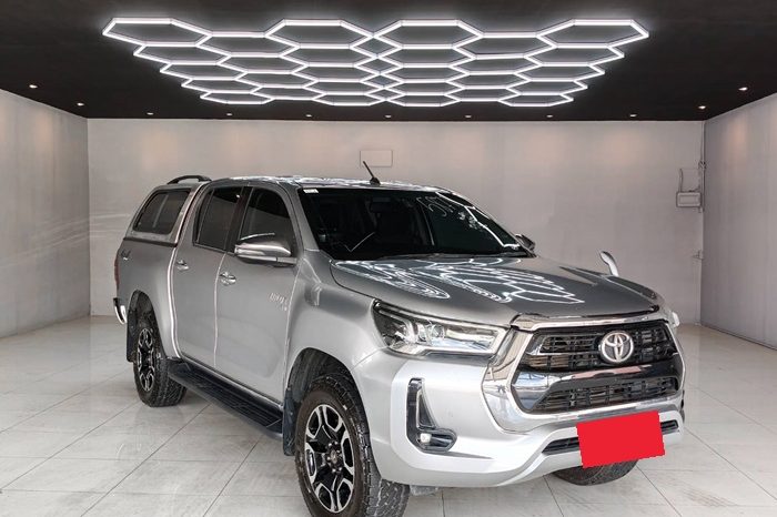 REVO 4WD 2020 2.8 HIGHT AT DOUBLE CAB SILVER  5871 full