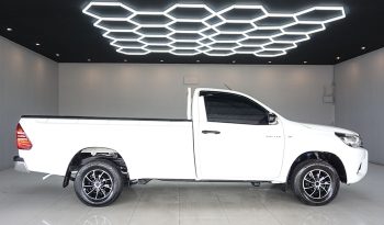 REVO 2WD 2020 2.4J MT STANDARD WHITE  2426 full