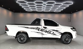 REVO 2WD 2022 2.4J MT STANDARD WHITE  1743 full