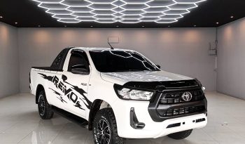 REVO 2WD 2022 2.4J MT STANDARD WHITE  1743 full