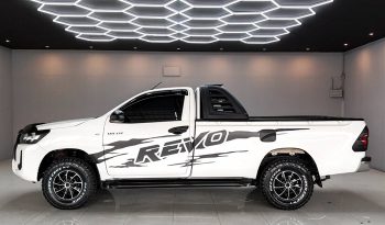 REVO 2WD 2022 2.4J MT STANDARD WHITE  1743 full