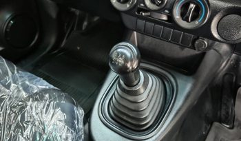 REVO 2WD 2018 2.4J MT STANDARD WHITE  7597 full