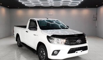 REVO 2WD 2018 2.4J MT STANDARD WHITE  7597 full