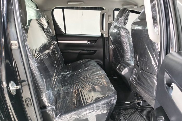 REVO 4WD 2021 2.8 HIGHT AT DOUBLE CAB BLACK  8286 full