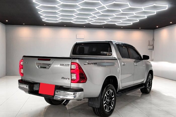 REVO PRE 2020 2.4 HIGHT AT DOUBLE CAB SILVER  2408 full