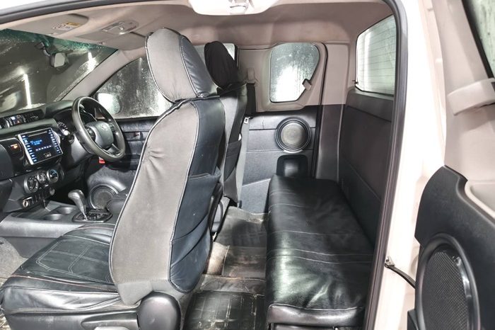 REVO 2WD 2019 2.4J AT SMART CAB WHITE  2756 full