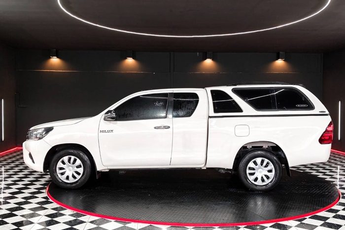 REVO 2WD 2019 2.4J AT SMART CAB WHITE  2756 full