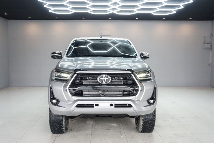 REVO 4WD 2022 2.8 HIGHT AT DOUBLE CAB SILVER  4198 full