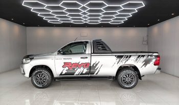 REVO 2WD 2019 2.4J MT STANDARD SILVER  5143 full