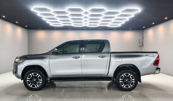 REVO 4WD 2022 2.4 MID MT DOUBLE CAB SILVER 5540 full
