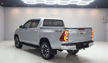 REVO 4WD 2022 2.4 MID MT DOUBLE CAB SILVER 5540 full