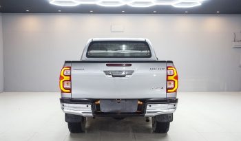 REVO 4WD 2022 2.4 MID MT DOUBLE CAB SILVER 5540 full