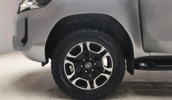 REVO 4WD 2022 2.4 MID MT DOUBLE CAB SILVER 5540 full