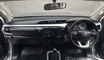 REVO 4WD 2022 2.4 MID MT DOUBLE CAB SILVER 5540 full