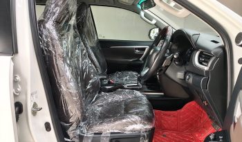 TOYOTA 4WD 2020 2.4V AT FORTUNER WHITE  7070 full