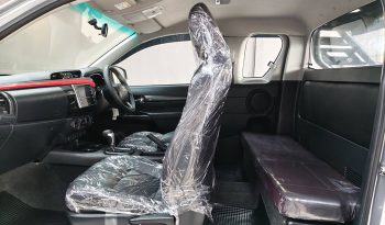 REVO 4WD 2016 2.4E AT SMART CAB SILVER  9863 full