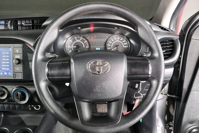 REVO 4WD 2023 2.8 ENTRY AT STANDARD DARK GREY  5891 full