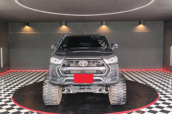 REVO 4WD 2023 2.8 ENTRY AT STANDARD DARK GREY  5891 full