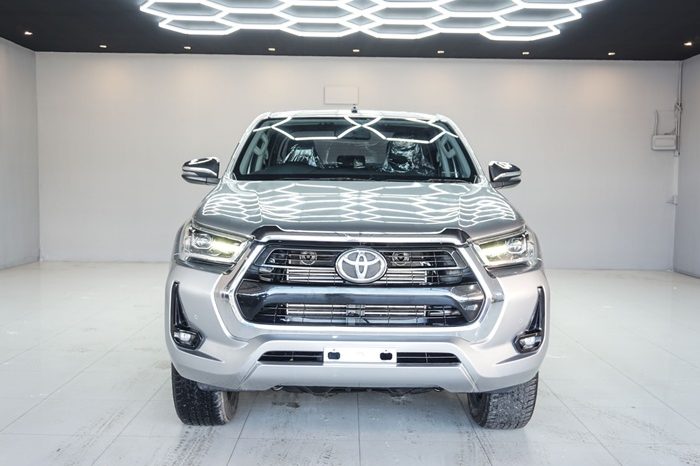 REVO 4WD 2021 2.8 HIGHT AT DOUBLE CAB SILVER  3115 full