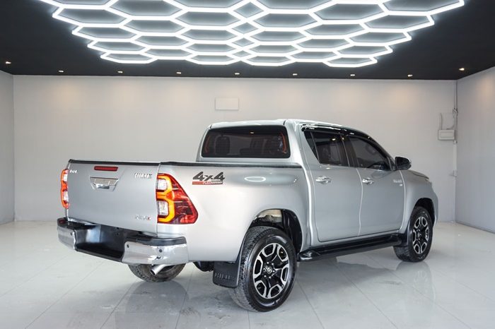 REVO 4WD 2021 2.8 HIGHT AT DOUBLE CAB SILVER  3115 full