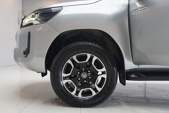 REVO 4WD 2021 2.8 HIGHT AT DOUBLE CAB SILVER  3115 full