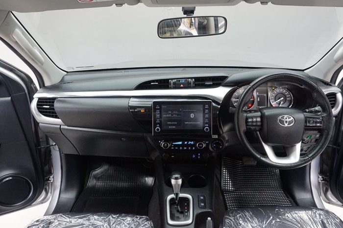 REVO 4WD 2021 2.8 HIGHT AT DOUBLE CAB SILVER  3115 full