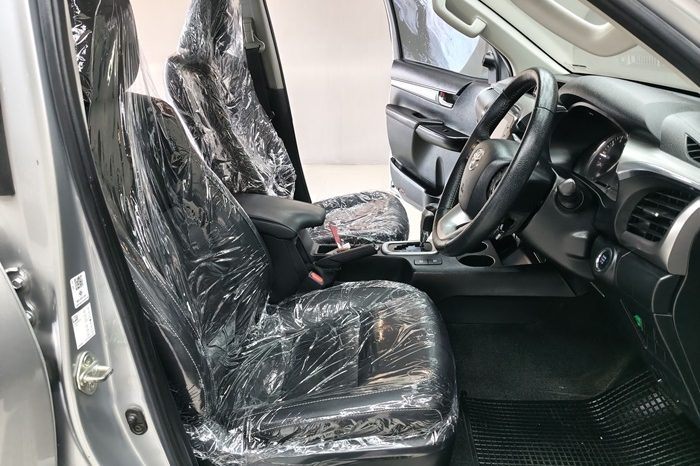 REVO 4WD 2021 2.8 HIGHT AT DOUBLE CAB SILVER  3115 full