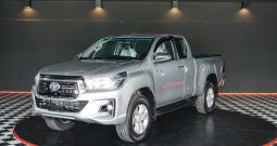REVO PRE 2019 2.4E AT SMART CAB SILVER  877