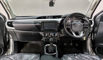 REVO 4WD 2021 2.4 MID MT DOUBLE CAB SILVER 4103 full