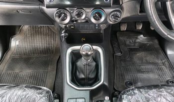 REVO 4WD 2021 2.4 MID MT DOUBLE CAB SILVER 4103 full
