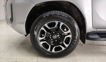 REVO 4WD 2021 2.4 MID MT DOUBLE CAB SILVER 4103 full