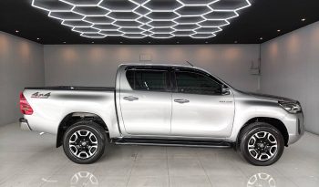 REVO 4WD 2021 2.4 MID MT DOUBLE CAB SILVER 4103 full