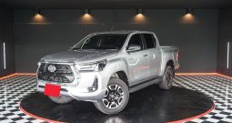 REVO 4WD 2022 2.8 HIGHT AT DOUBLE CAB SILVER  7220