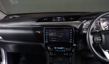 REVO 4WD 2022 2.8 HIGHT AT DOUBLE CAB SILVER  7220 full