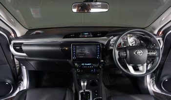 REVO 4WD 2022 2.8 HIGHT AT DOUBLE CAB SILVER  7220 full