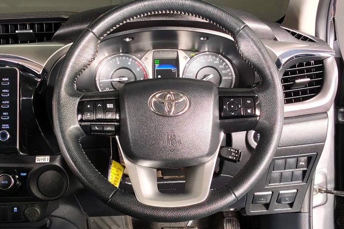 REVO PRE 2021 2.4 MID AT DOUBLE CAB DARK GREY  8623 full