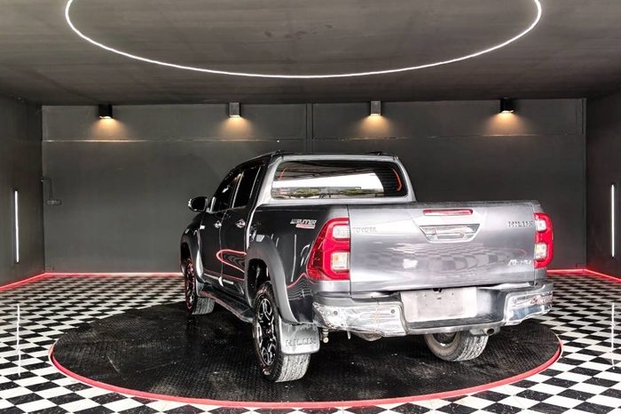 REVO PRE 2021 2.4 MID AT DOUBLE CAB DARK GREY  8623 full