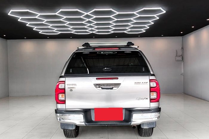 REVO PRE 2021 2.4 MID AT DOUBLE CAB SILVER  8681 full