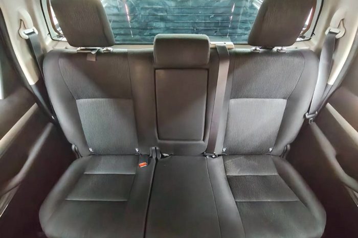 REVO PRE 2021 2.4 MID AT DOUBLE CAB SILVER  8681 full