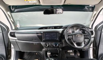 REVO PRE 2021 2.4 MID AT DOUBLE CAB SILVER  8681 full