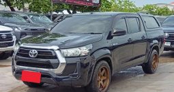 REVO 2WD 2021 2.4 ENTRY AT DOUBLE CAB BLACK  4635