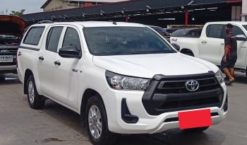 REVO 2WD 2020 2.4 MID AT DOUBLE CAB WHITE  9738 full