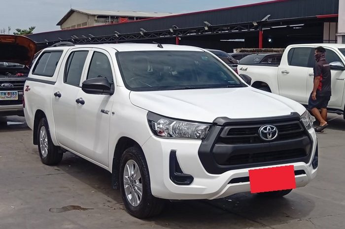 REVO 2WD 2020 2.4 MID AT DOUBLE CAB WHITE  9738 full