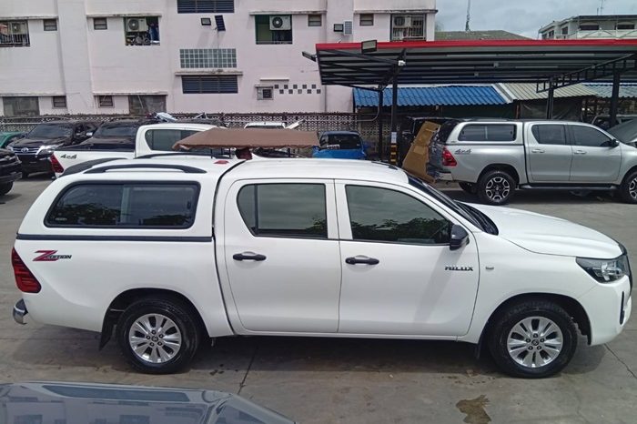 REVO 2WD 2020 2.4 MID AT DOUBLE CAB WHITE  9738 full