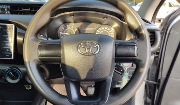 REVO 4WD 2017 2.8J MT STANDARD DARK GREY  9448 full