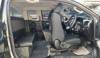 REVO PRE 2022 2.4 ENTRY AT SMART CAB GREY  5507 full