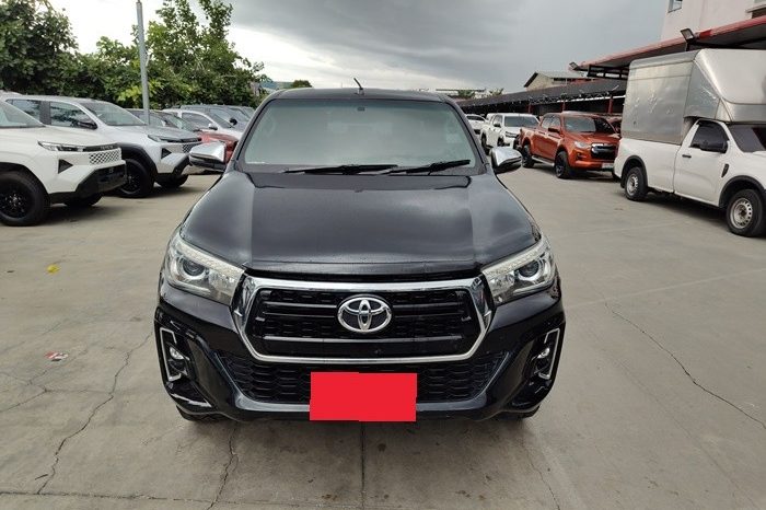 REVO PRE 2019 2.4E AT DOUBLE CAB BLACK  7660 full