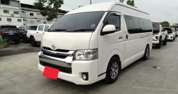 TOYOTA 2WD 2018 3.0 MT COMMUTER WHITE 83