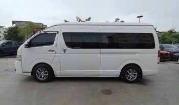 TOYOTA 2WD 2018 3.0 MT COMMUTER WHITE 83 full
